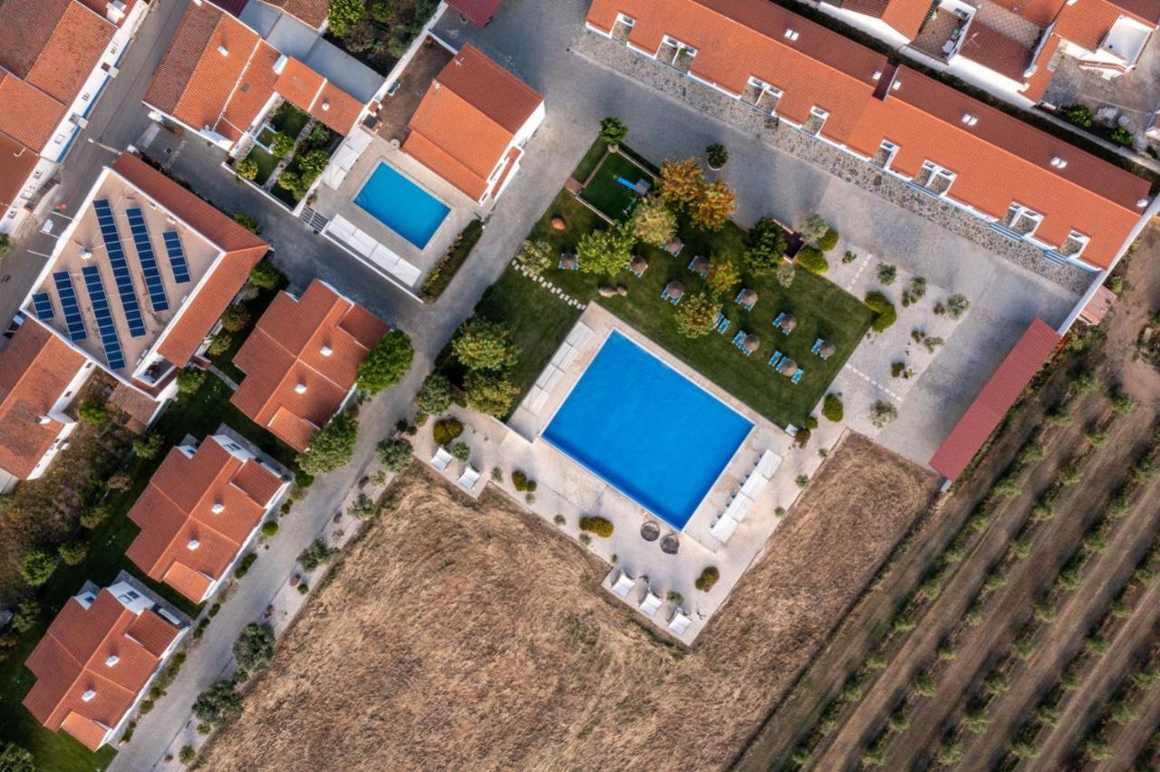Vila Planicie มอนซาราซ ภายนอก รูปภาพ