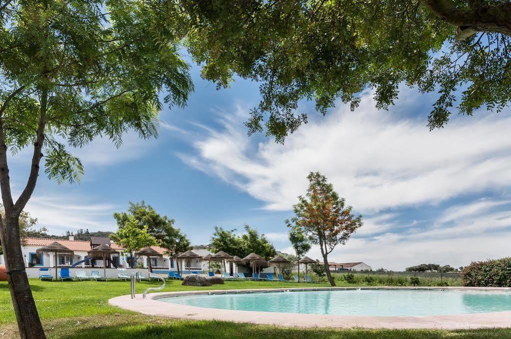 Vila Planicie มอนซาราซ ภายนอก รูปภาพ